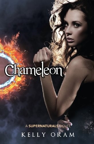 Kelly Oram: Chameleon (Paperback, Bluefields)