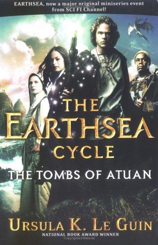 Ursula K. Le Guin: The Tombs of Atuan (The Earthsea Cycle, Book 2) (Paperback, Pocket)