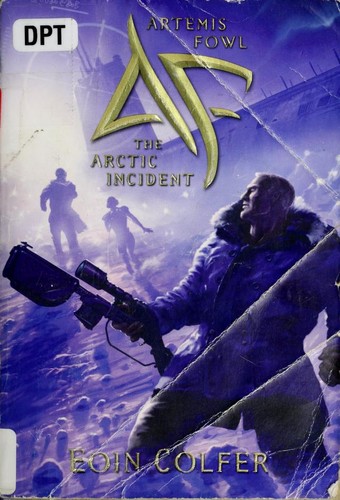 The Arctic Incident (Paperback, Disney - Hyperion Books, Disney-Hyperion)