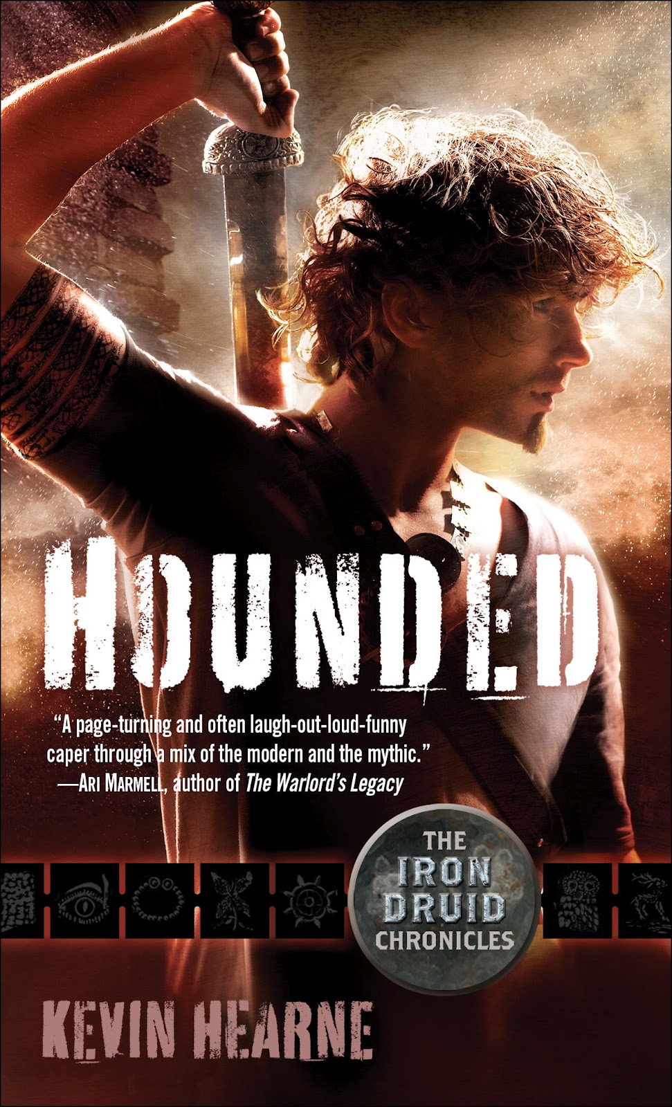 Kevin Hearne: Hounded (2011, Random House Publishing Group)